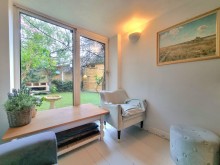 Images for Mere Close, Sale, M33