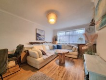 Images for Mere Close, Sale, M33