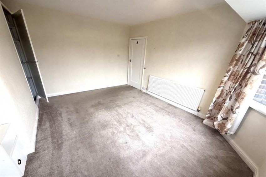 Images for Oulton Avenue, Sale