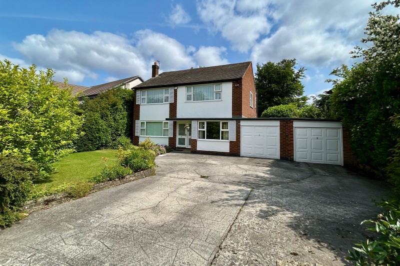 Daylesford Crescent, Cheadle, SK8