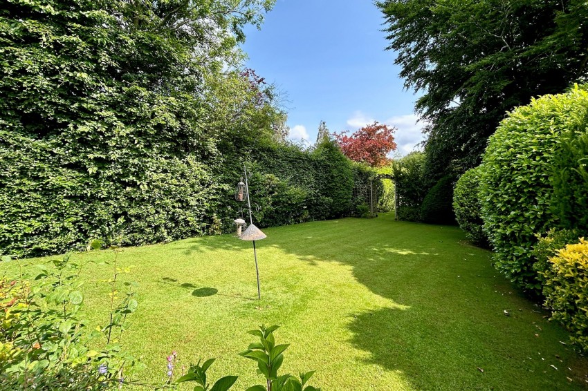 Images for Daylesford Crescent, Cheadle, SK8