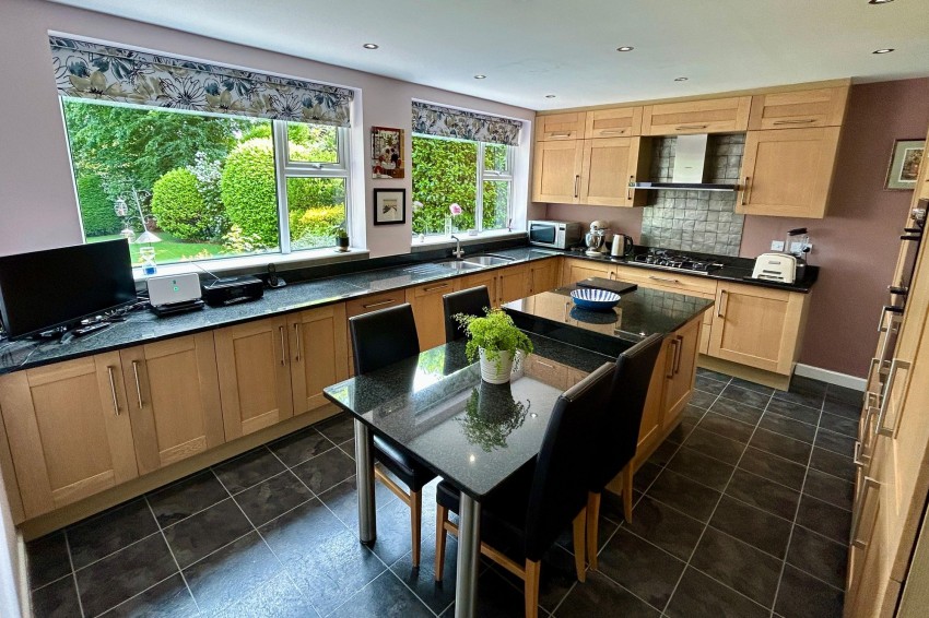 Images for Daylesford Crescent, Cheadle, SK8