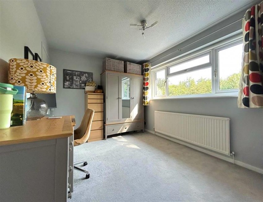 Images for Chester Avenue, Sale