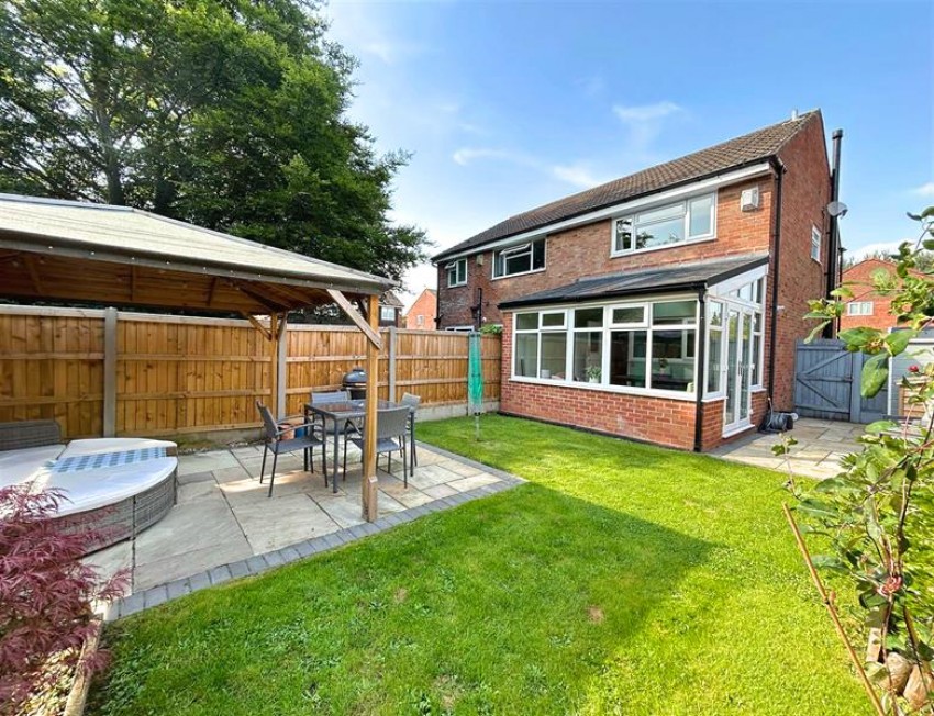 Images for Chester Avenue, Sale