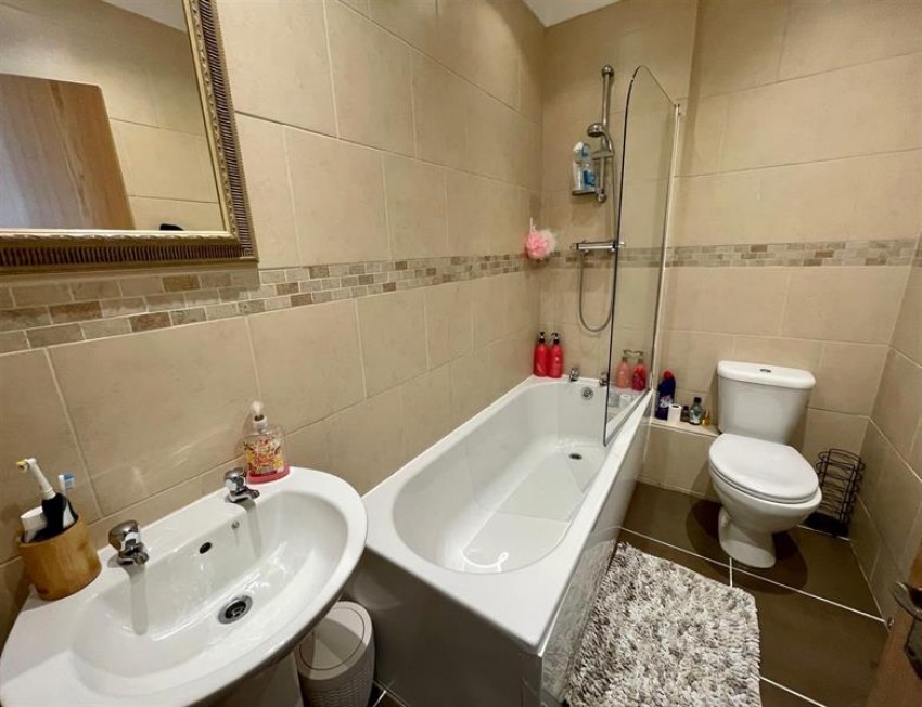 Images for Stretton, Warrington