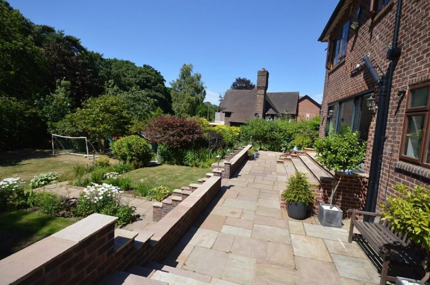 Images for Carrwood Avenue, Bramhall