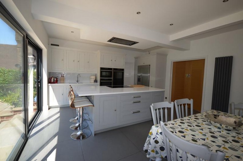 Images for Carrwood Avenue, Bramhall