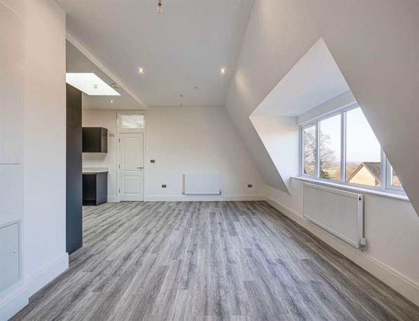 Images for Greysfields House, Ferma Lane, CH3