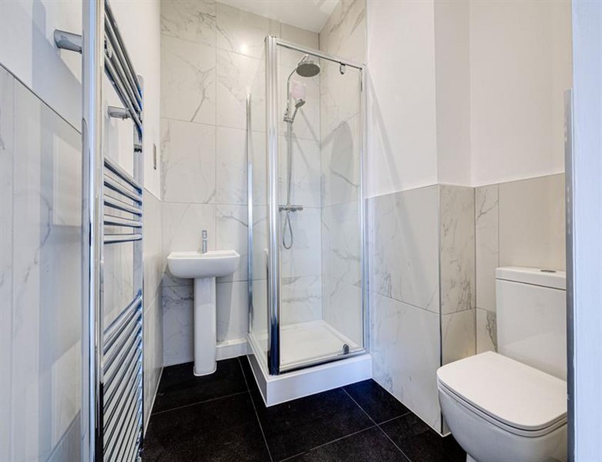 Images for Greysfields House, Ferma Lane, CH3