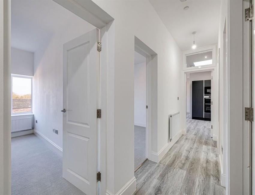 Images for Greysfields House, Ferma Lane, CH3