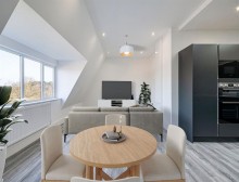 Images for Greysfields House, Ferma Lane, CH3