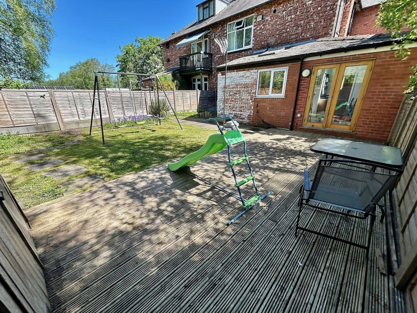 Images for Parrs Wood Road, Didsbury, M20