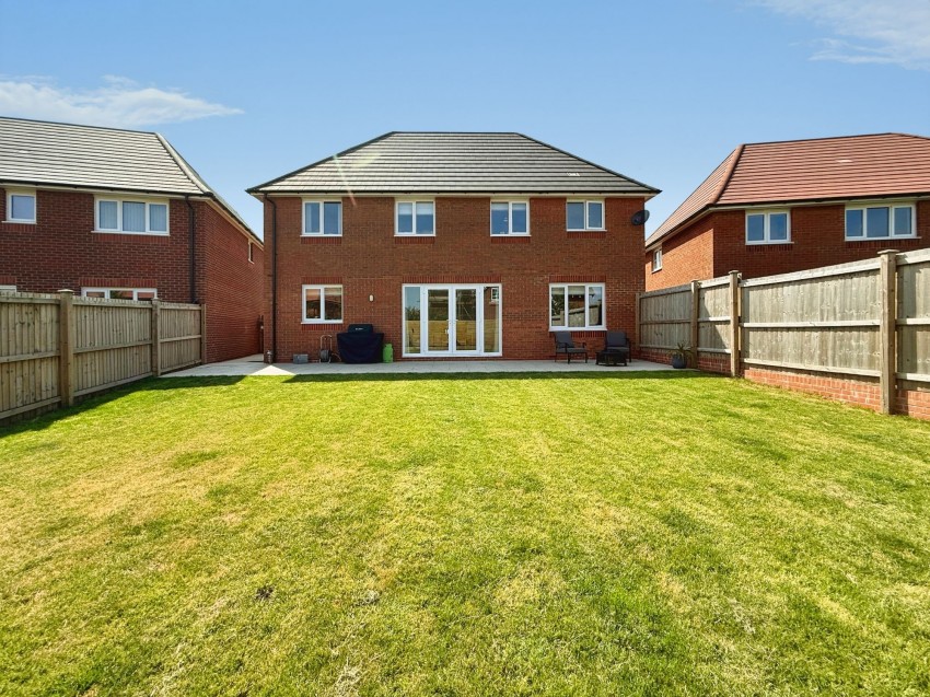 Images for Beamont Crescent, Woodford, SK7