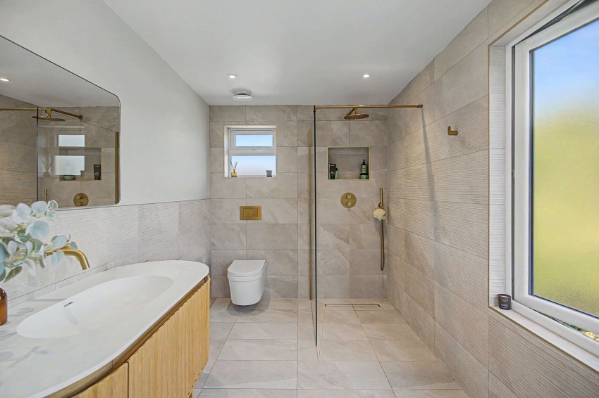 Images for Addison Road, Hale, WA15
