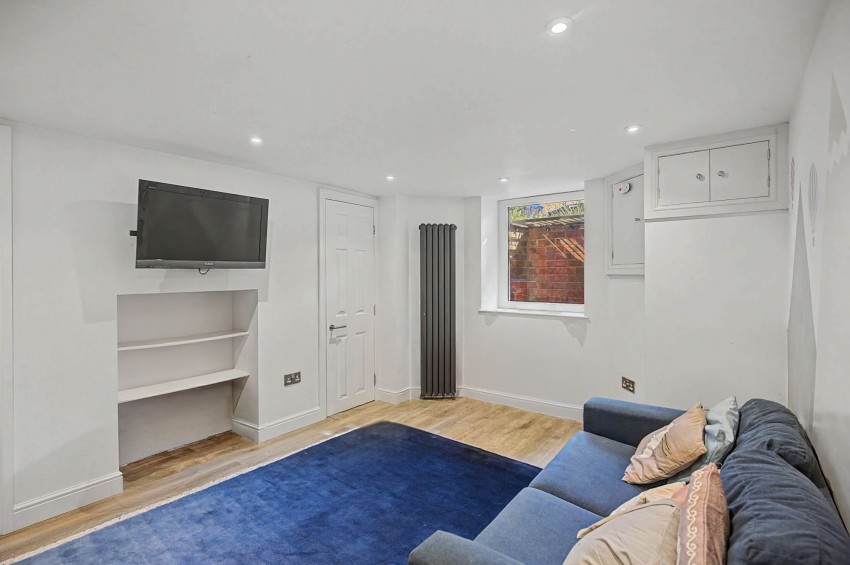 Images for Addison Road, Hale, WA15