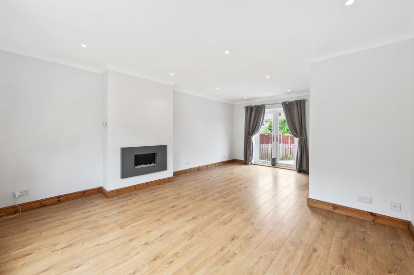 Images for Ashton Drive, Frodsham, WA6