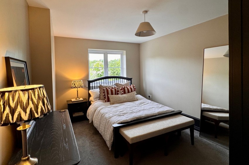 Images for Cherry Grove, Glossop, SK13