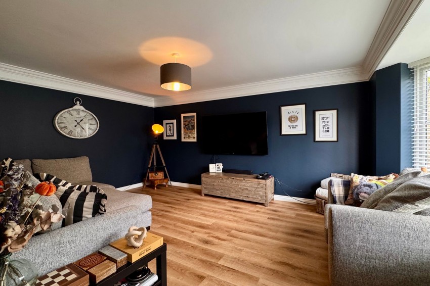 Images for Cherry Grove, Glossop, SK13