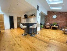 Images for Rydal Avenue, Sale, M33