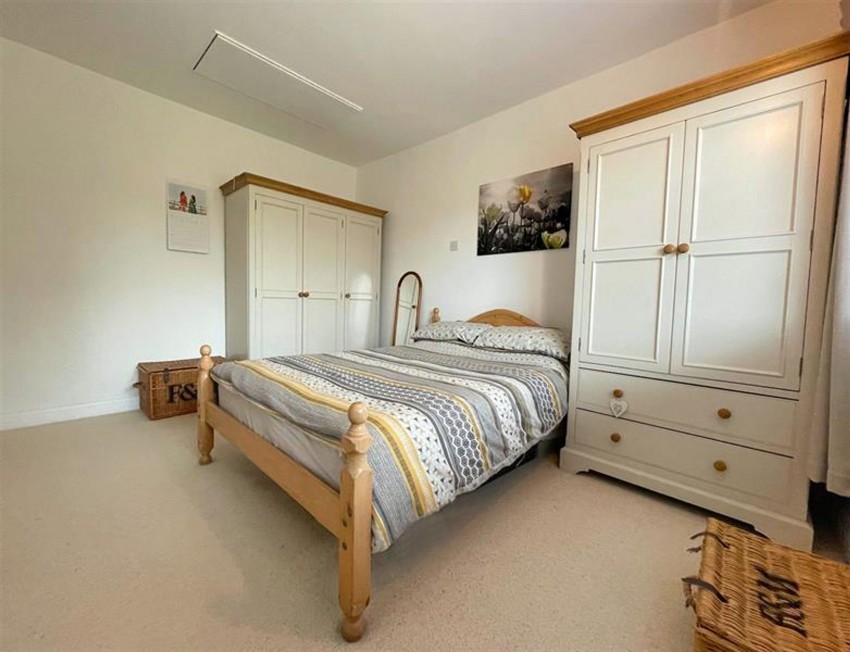 Images for Rydal Avenue, Sale, M33