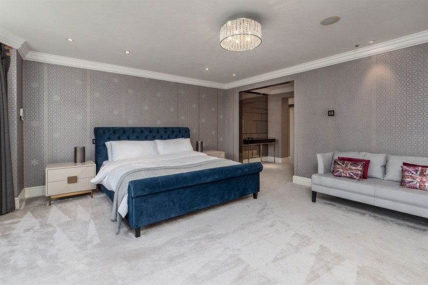 Images for Broad Lane, Hale, WA15