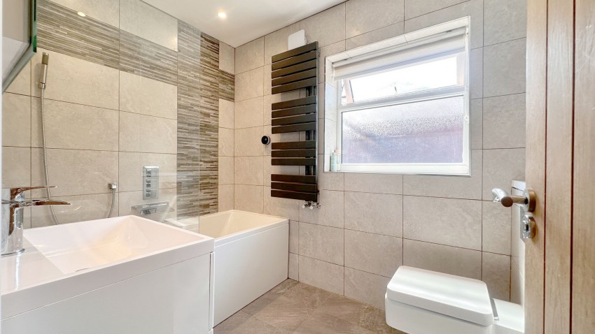 Images for Brookfield Avenue, Poynton, SK12