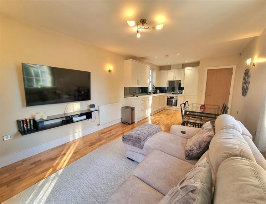 Images for Cheswick Close, Sale, M33