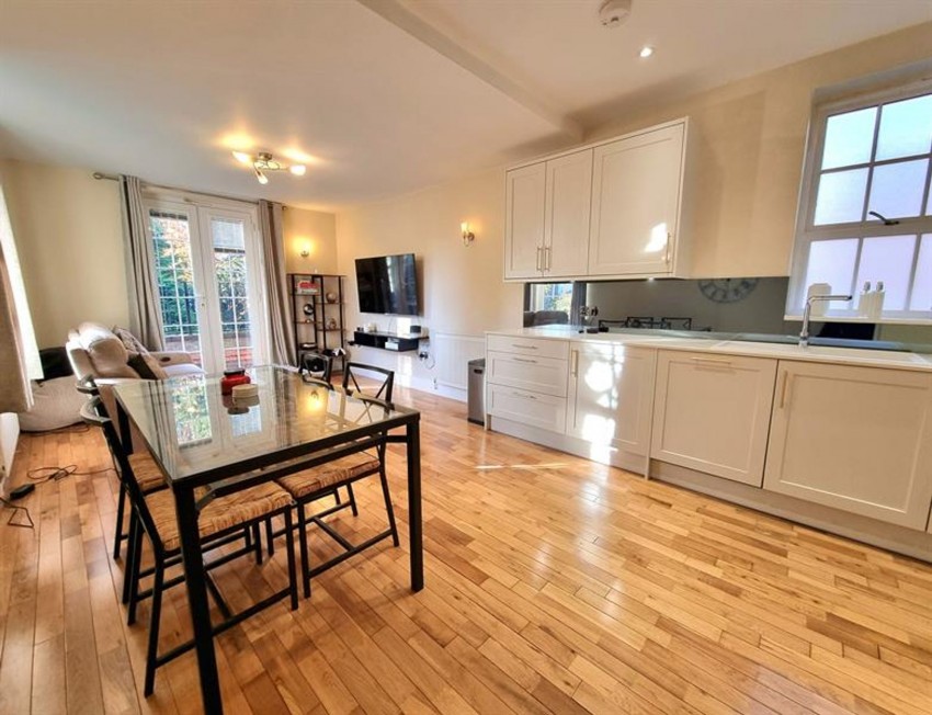 Images for Cheswick Close, Sale, M33