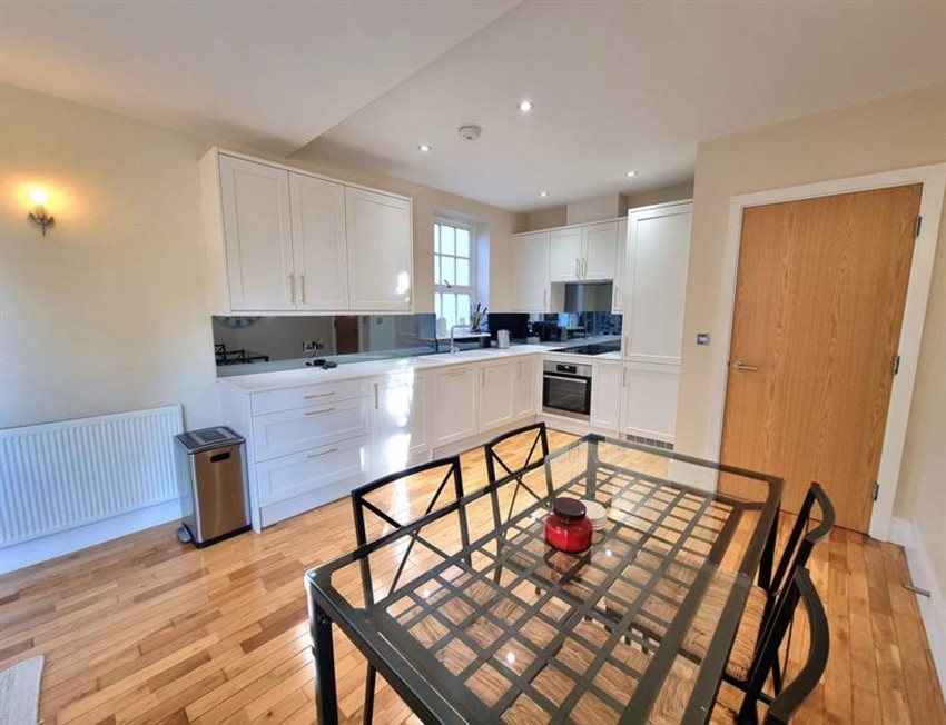 Images for Cheswick Close, Sale, M33