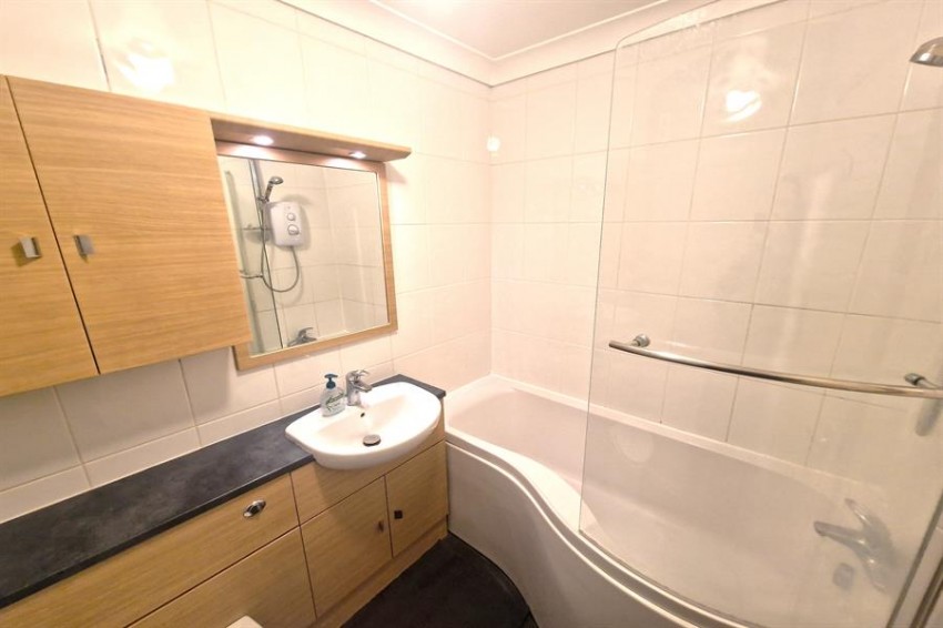 Images for Warwick Court, Warwick Road, Heaton Chapel