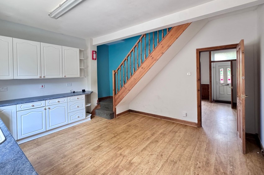 Images for Queen Street, Hadfield, SK13