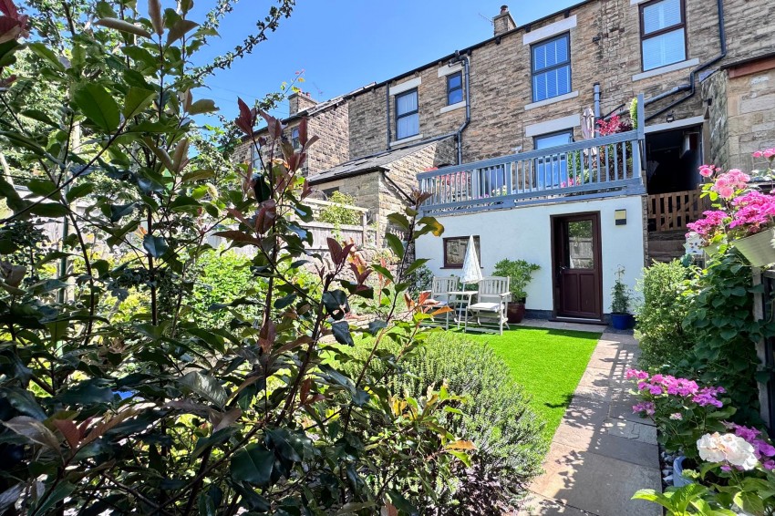 Images for Tredcroft Street, Glossop, SK13