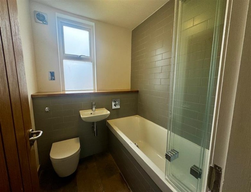 Images for Diglee Road, Furness Vale, High Peak