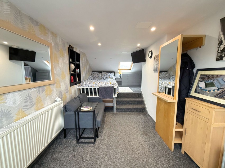 Images for Belmont Road, Sale, M33
