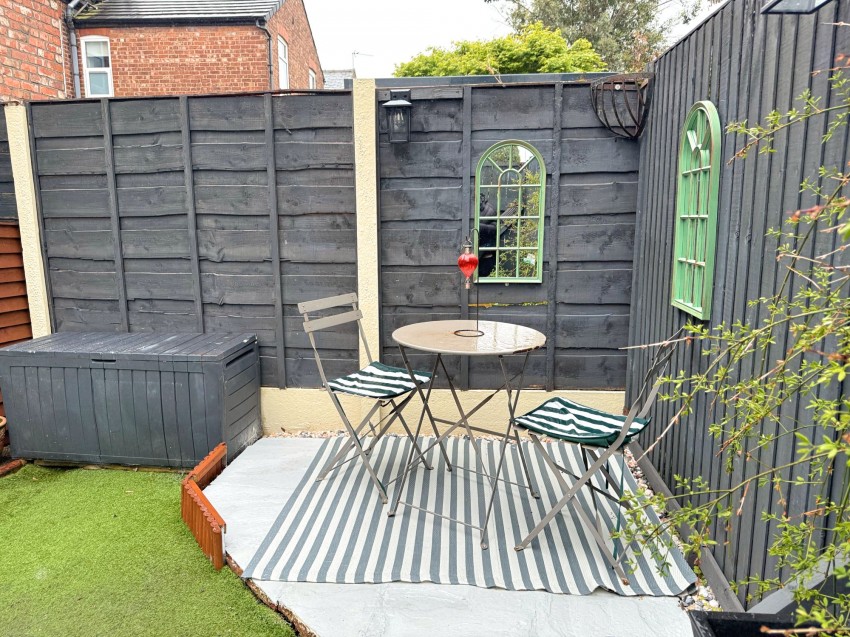 Images for Belmont Road, Sale, M33