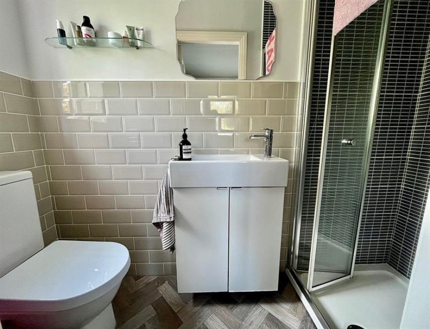 Images for Parrs Wood Road, East Didsbury