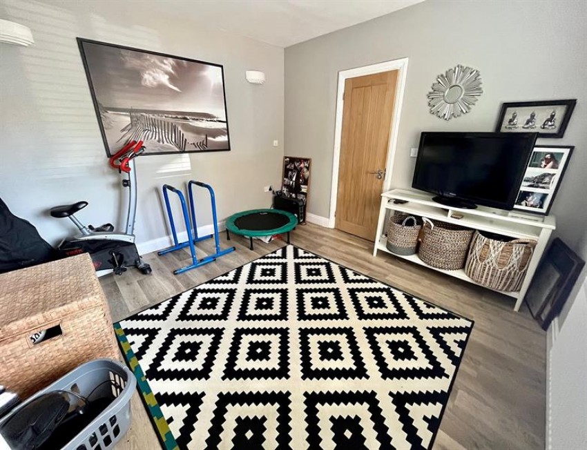 Images for Parrs Wood Road, East Didsbury