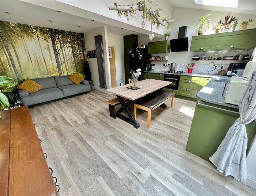 Images for Parrs Wood Road, East Didsbury