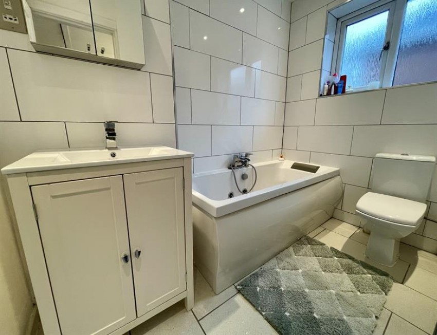 Images for Grove Park, Knutsford