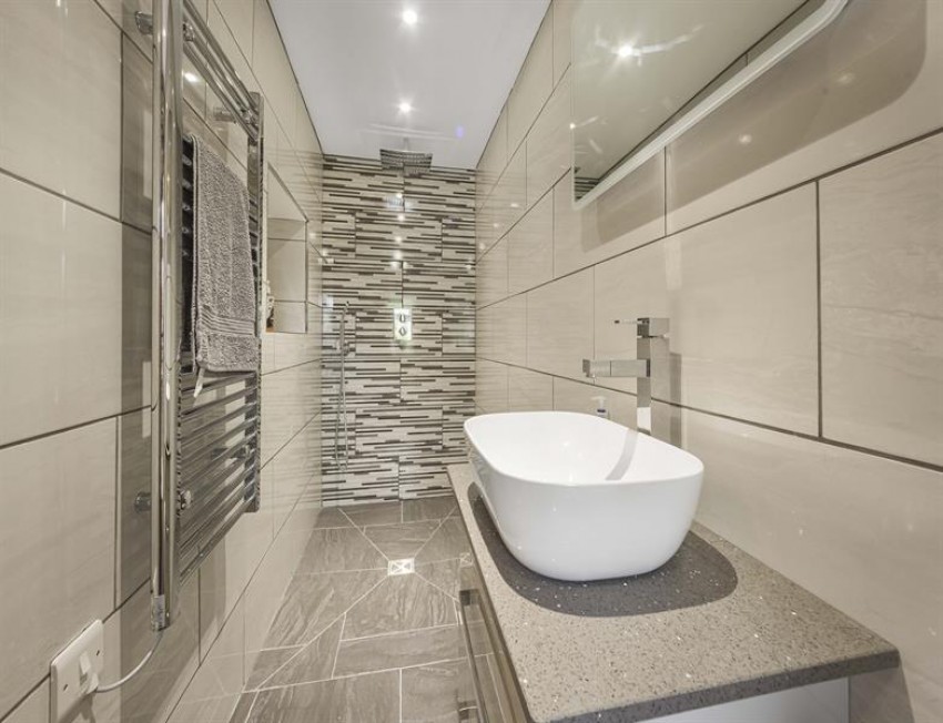 Images for Meg Lane End, Sutton, Macclesfield