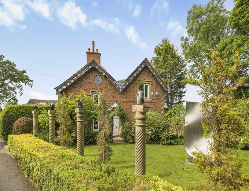 Images for Meg Lane End, Sutton, Macclesfield