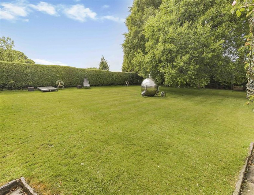 Images for Meg Lane End, Sutton, Macclesfield