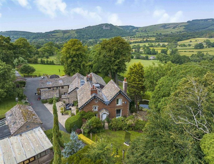 Images for Meg Lane End, Sutton, Macclesfield