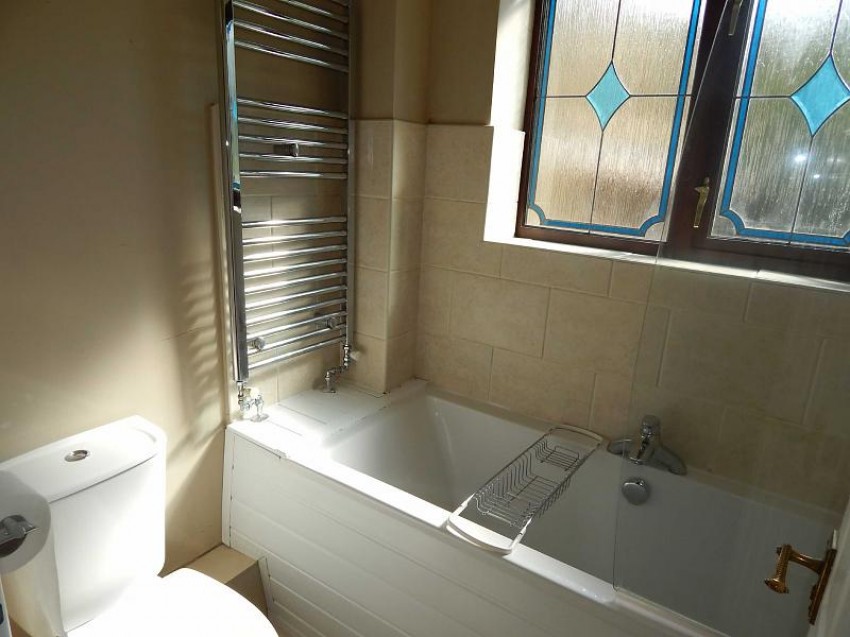 Images for Beresford Avenue, Chapel-En-Le-Frith