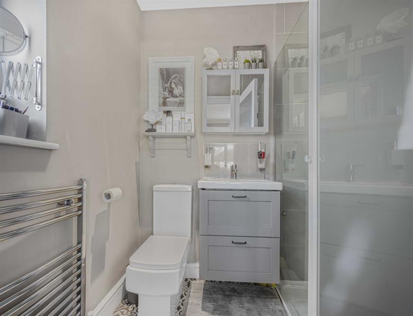 Images for Lichfield Avenue, Hale