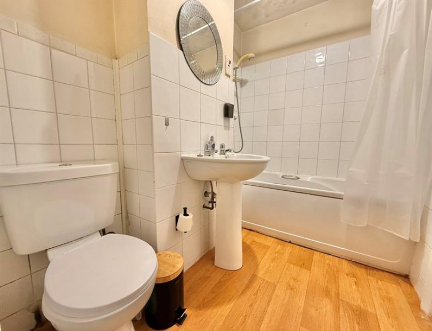 Images for Circular Road, Manchester