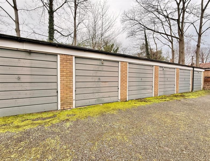 Images for Circular Road, Manchester