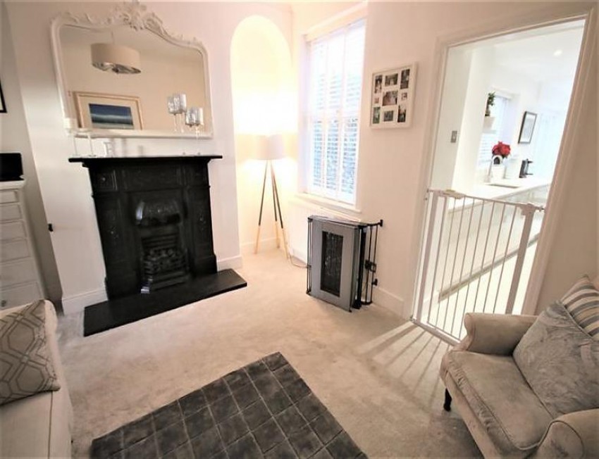 Images for New Street, Wilmslow