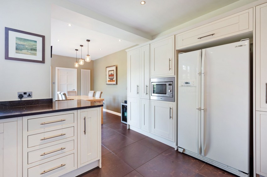 Images for Framingham Road, Sale, M33