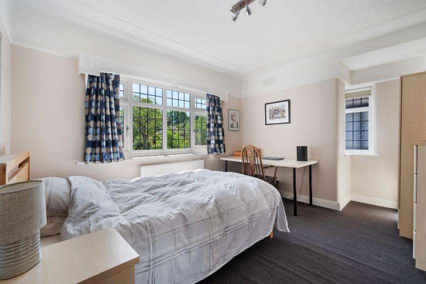 Images for Framingham Road, Sale, M33